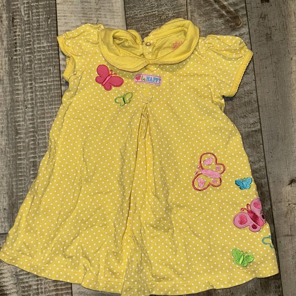 Lot of 3 Girl dress/shorts—size 12/18 months - Picture 3 of 10